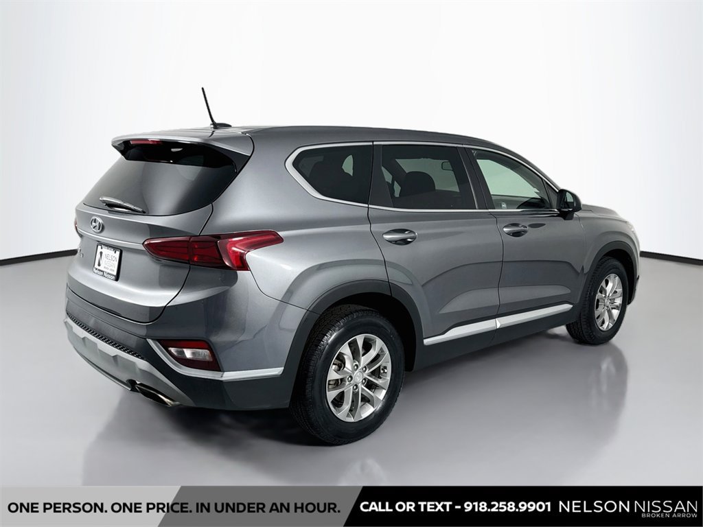 Used 2019 Hyundai Santa Fe SE FWD image 5