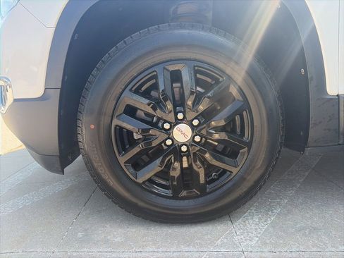 Used 2019 GMC Acadia SLT image 35