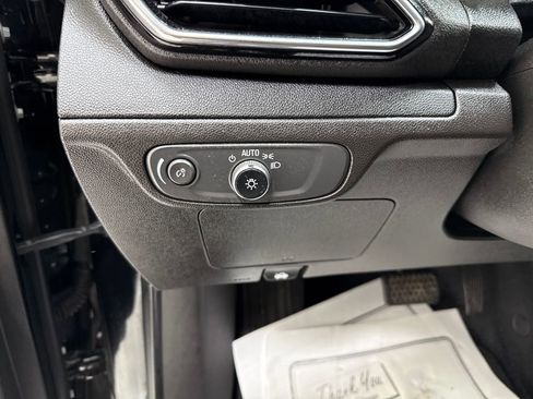 Used 2023 Chevrolet Bolt EUV Premier w/ Sun & Sound Package image 22