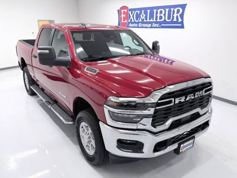 Used 2026 RAM 2500 Big Horn AWD/4WD image 10