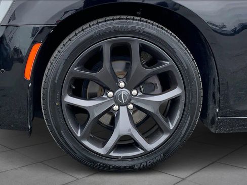 Used 2021 Chrysler 300 S image 10