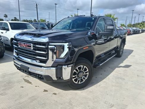 Used 2026 GMC Sierra 2500 SLE w/ SLE Value Package; AWD/4WD image 3