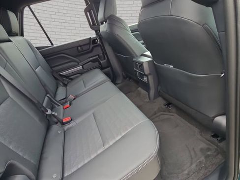 New 2026 Toyota 4Runner TRD Off-Road Premium AWD/4WD image 11