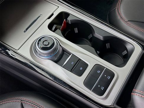 Used 2023 Ford Explorer ST-Line w/ Class IV Trailer Tow Package image 17