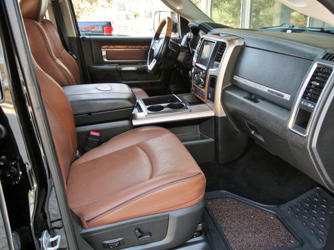 Used 2013 RAM 2500 Longhorn w/ Convenience Group image 39