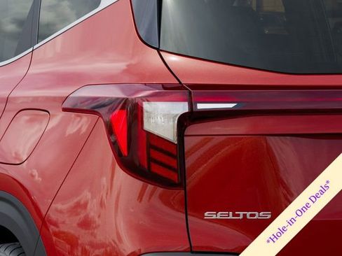 New 2026 Kia Seltos SX image 11