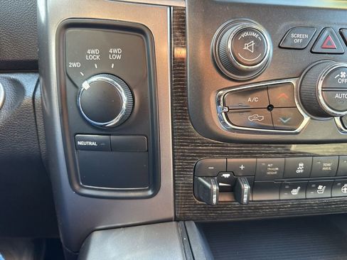 Used 2016 RAM 2500 Limited image 42