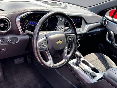 Used 2020 Chevrolet Blazer LT FWD image 14