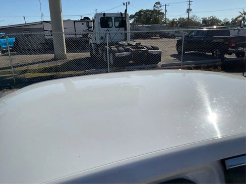 Used 2014 Chrysler 300 image 11