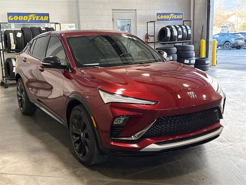Used 2024 Buick Envista Sport Touring w/ Convenience I Package image 3