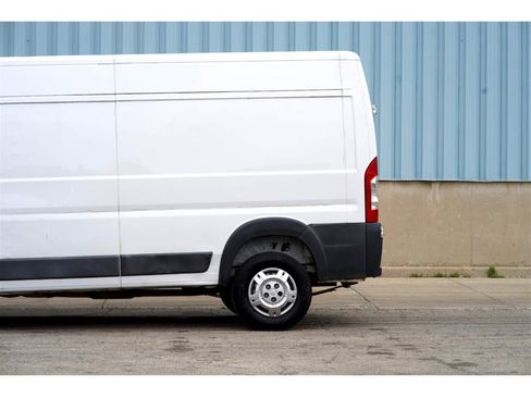 Used 2017 RAM ProMaster 2500 image 13