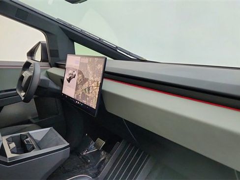 Used 2024 Tesla Cybertruck AWD Crew Cab image 17