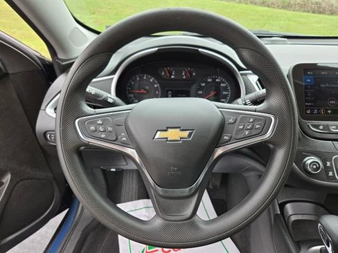 Used 2024 Chevrolet Malibu LS FWD image 34