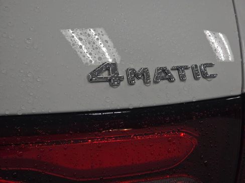 New 2026 Mercedes-Benz GLC 300 4MATIC image 32