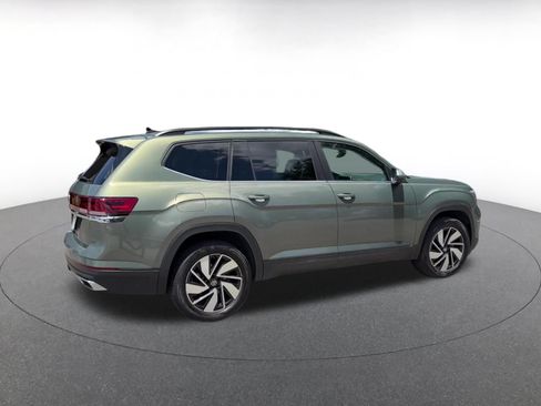 Used 2026 Volkswagen Atlas SE FWD image 14