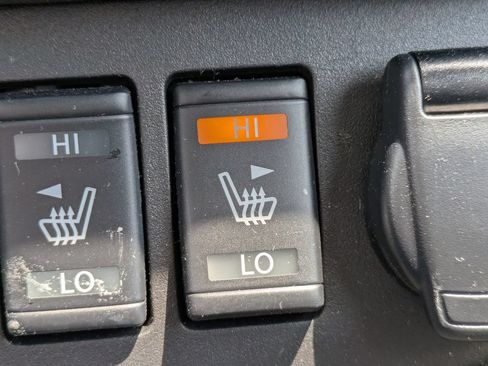 Certified 2024 Nissan Leaf SV Plus FWD image 24