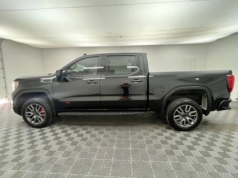 Used 2021 GMC Sierra 1500 AT4 w/ AT4 Premium Package AWD/4WD image 11