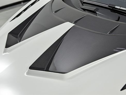 Used 2024 Lamborghini Revuelto AWD/4WD image 22