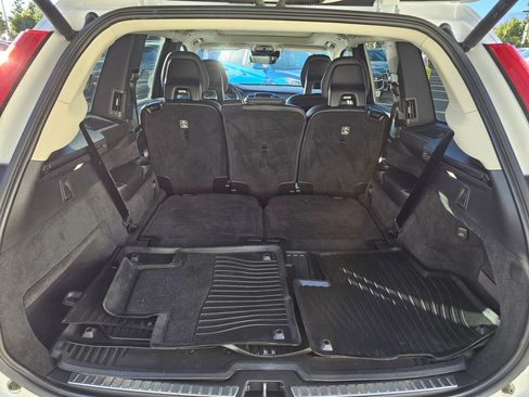 Used 2017 Volvo XC90 T6 Momentum w/ Vision Package AWD/4WD image 30