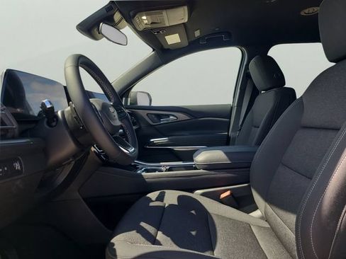 New 2026 Chevrolet Traverse LT FWD image 22