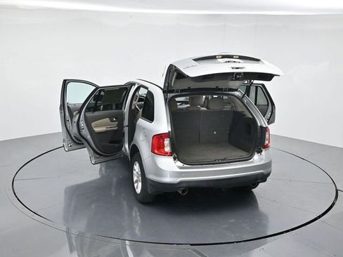 Used 2013 Ford Edge SE FWD image 42