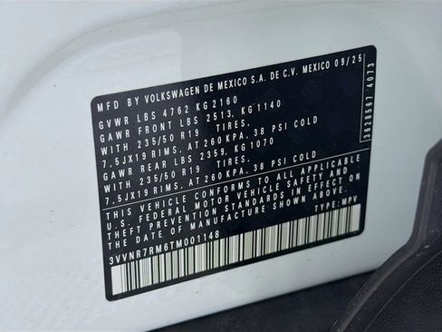 New 2026 Volkswagen Tiguan SE image 32