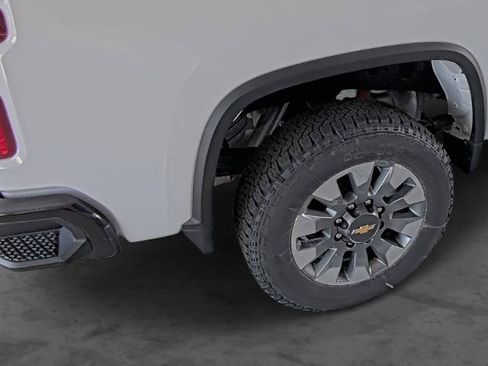 New 2026 Chevrolet Silverado 2500 Custom w/ Custom Value Package AWD/4WD image 13
