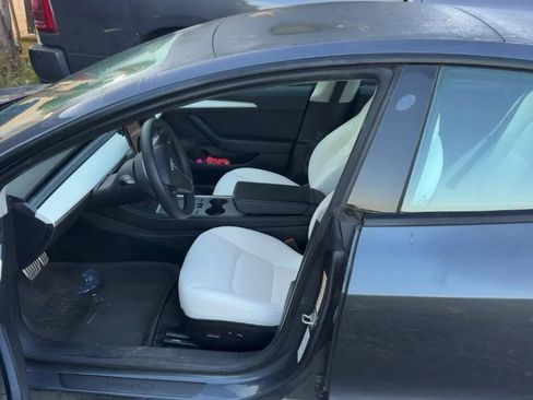 Used 2022 Tesla Model 3 Performance AWD/4WD image 3