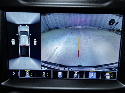 Used 2022 GMC Sierra 2500 AT4 w/ AT4 Preferred Package image 20