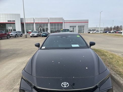 Used 2024 Toyota Crown XLE image 41