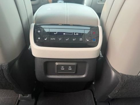 Used 2026 INFINITI QX60 Luxe w/ Cargo Package AWD/4WD image 22