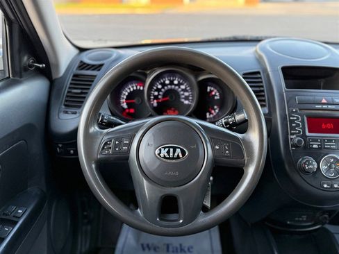 Used 2013 Kia Soul image 12