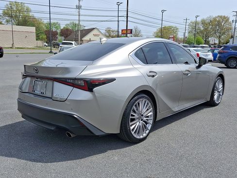 Used 2022 Lexus IS 300 AWD w/ Premium Package image 7