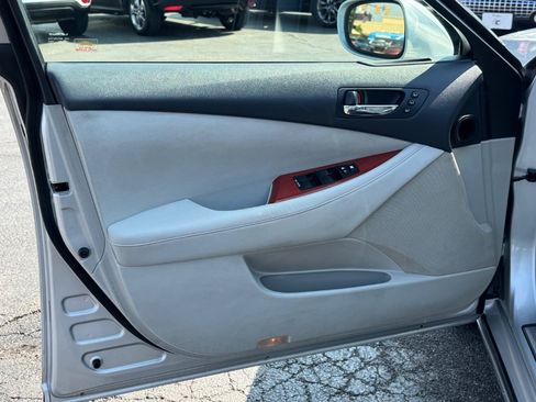 Used 2009 Lexus ES 350 w/ Premium Pkg Plus FWD image 15