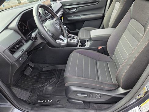 Used 2025 Honda CR-V Sport image 12
