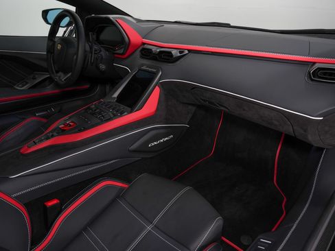 Used 2022 Lamborghini Aventador Countach AWD/4WD image 36