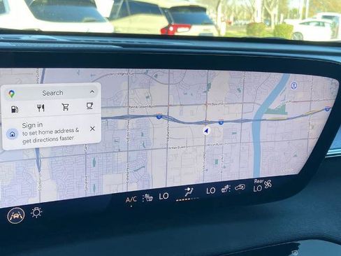 Used 2025 Buick Enclave Sport Touring w/ Super Cruise Package image 10