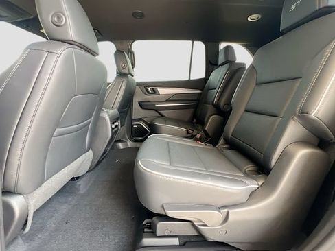 New 2026 Buick Enclave Sport Touring FWD image 17