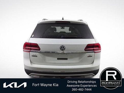 Used 2018 Volkswagen Atlas SEL Premium AWD/4WD image 8