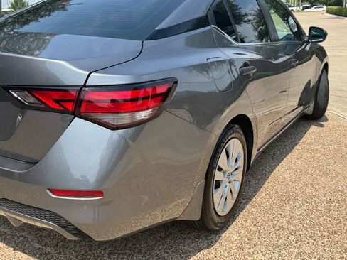 Used 2024 Nissan Sentra S image 4