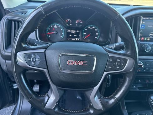 Used 2022 GMC Canyon AT4 image 16