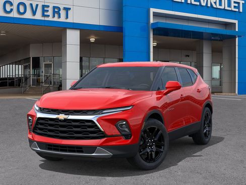 New 2025 Chevrolet Blazer LT image 6