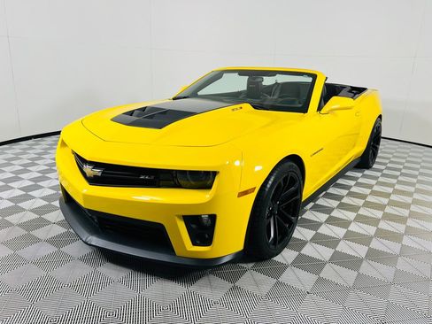 Used 2013 Chevrolet Camaro ZL1 image 15