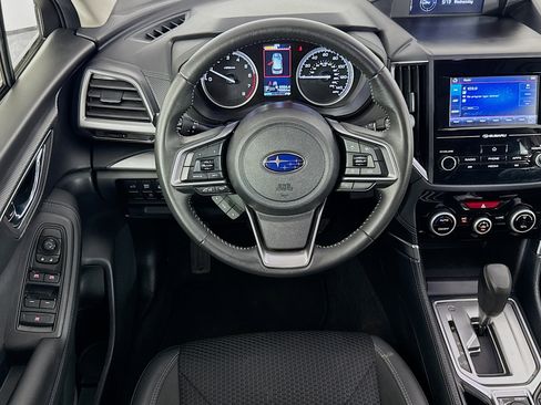 Used 2024 Subaru Forester Premium AWD/4WD image 15