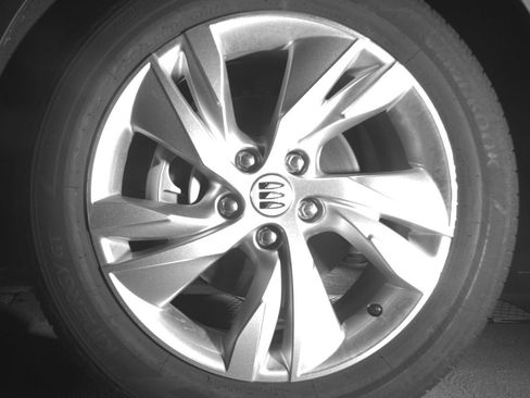 Used 2025 Buick Encore GX Preferred FWD image 12