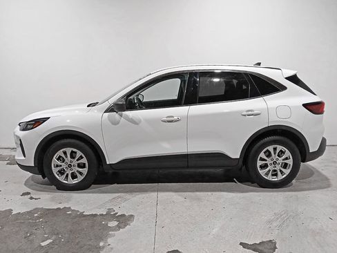Used 2023 Ford Escape Active FWD image 4