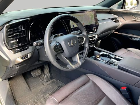 Used 2024 Lexus RX 350 AWD w/ Convenience Package image 18