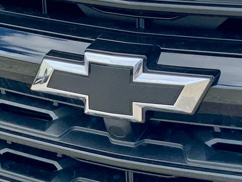 New 2026 Chevrolet Traverse LT w/ Midnight/Sport Edition AWD/4WD image 17