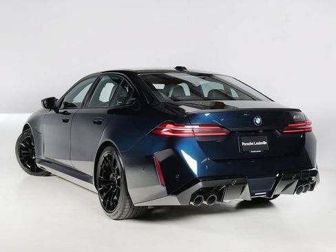 Used 2026 BMW M5 w/ Carbon Package AWD/4WD image 3