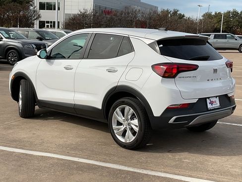 Used 2025 Buick Encore GX Preferred image 7
